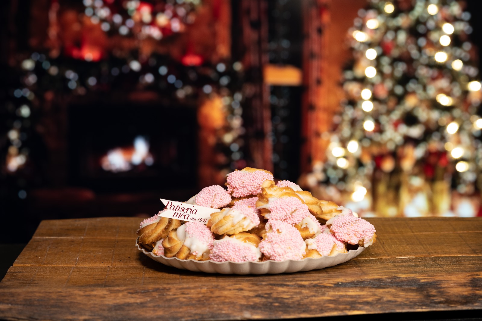 platou fursecuri wonderland roz 1991